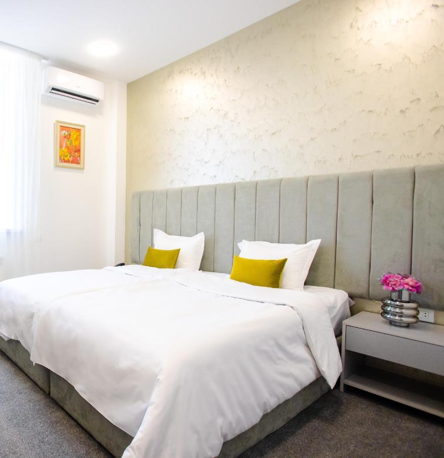 Benefice Hotel Yerevan Ngoại thất bức ảnh