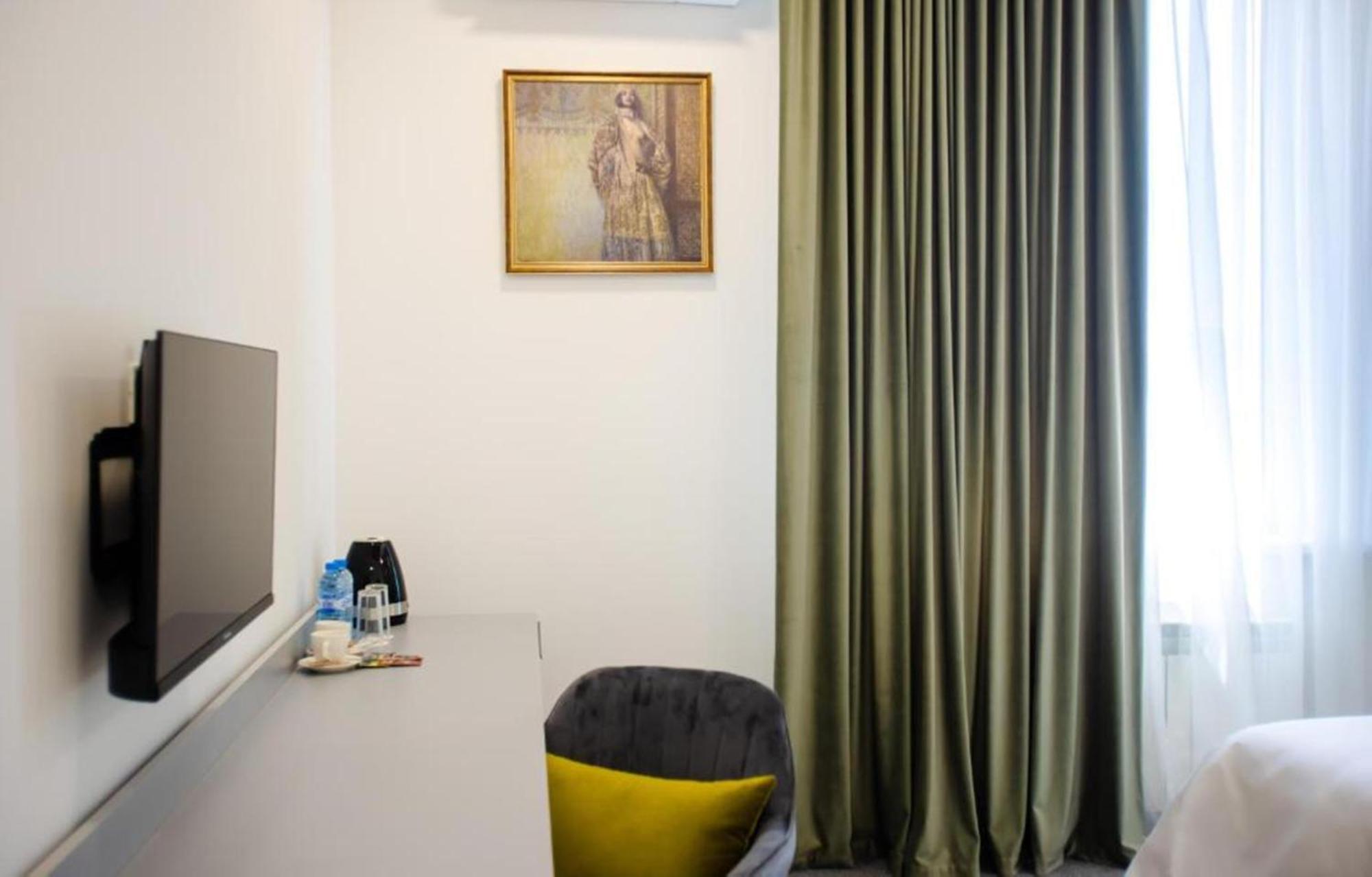 Benefice Hotel Yerevan Ngoại thất bức ảnh