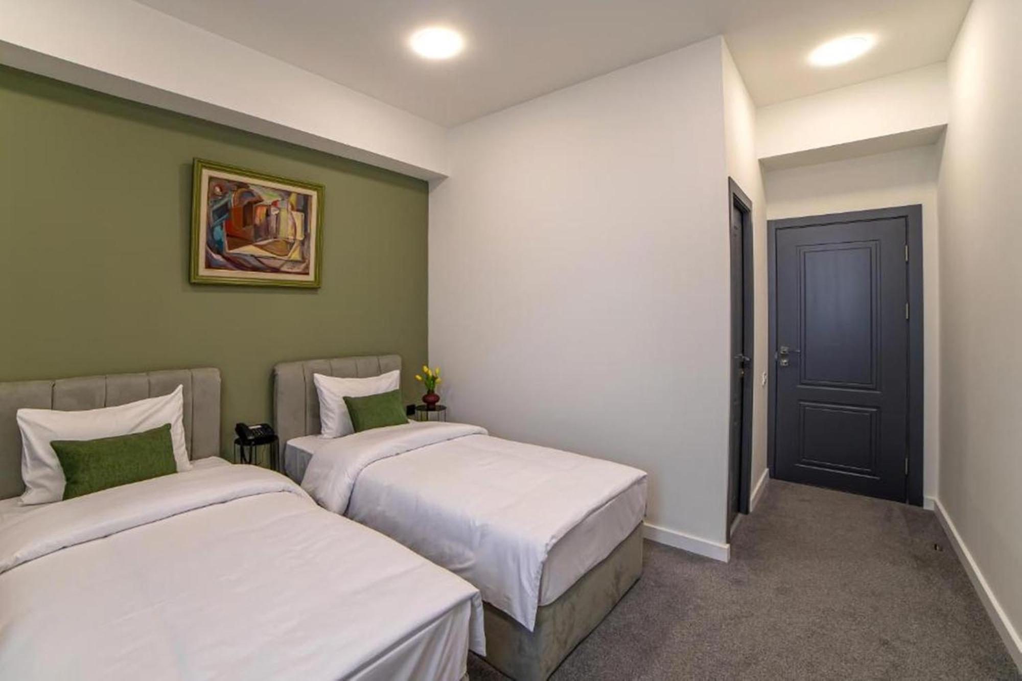 Benefice Hotel Yerevan Ngoại thất bức ảnh