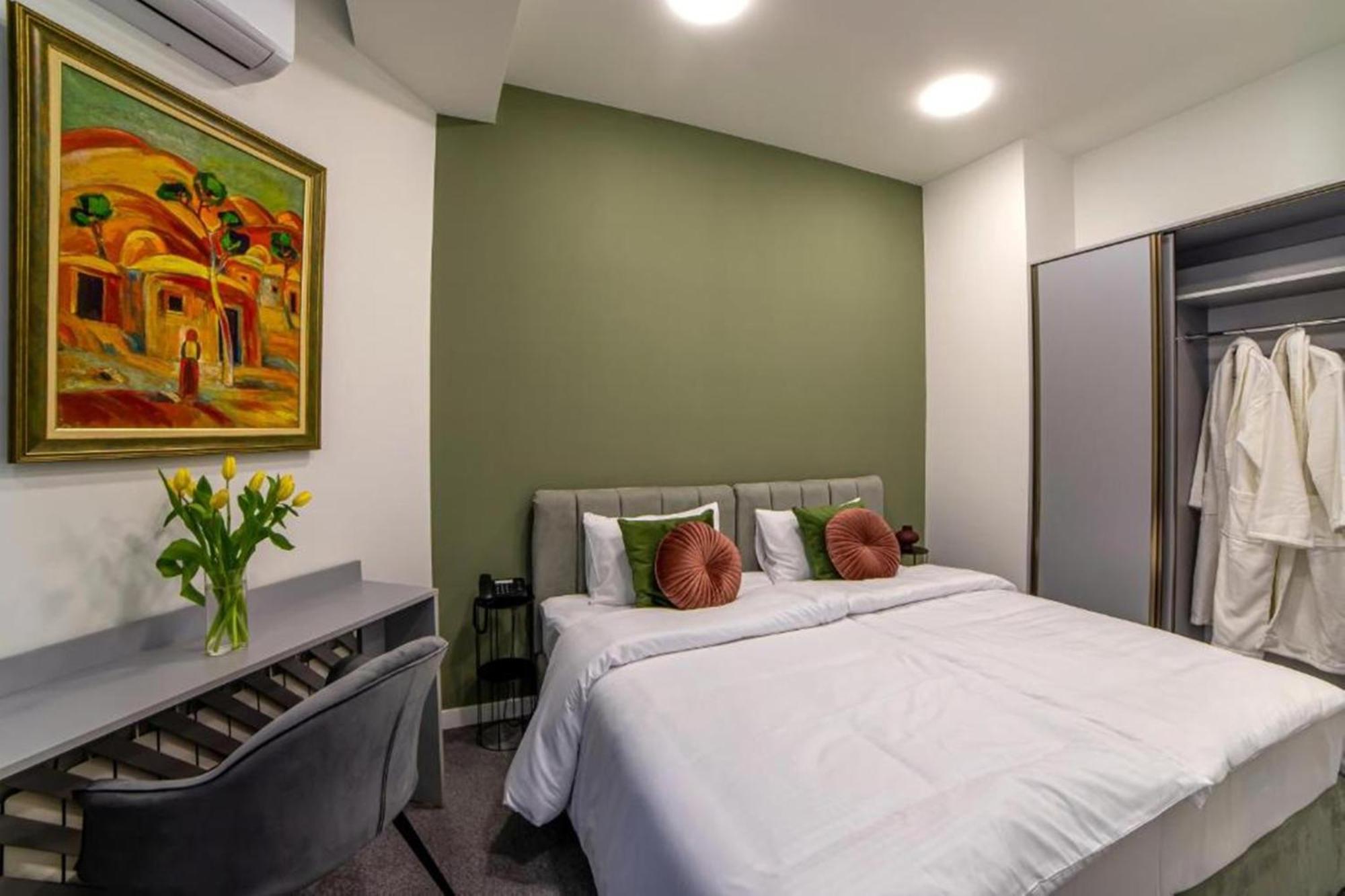 Benefice Hotel Yerevan Ngoại thất bức ảnh